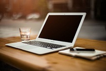 英文契約書サービスの4つの強み